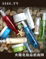 英國白茶亮采修復護發素 廈門樂蔓日用品的護發新選擇